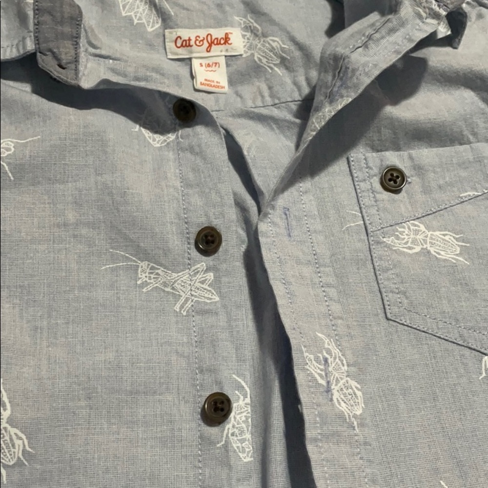 Shirts - Picture 3 of 10